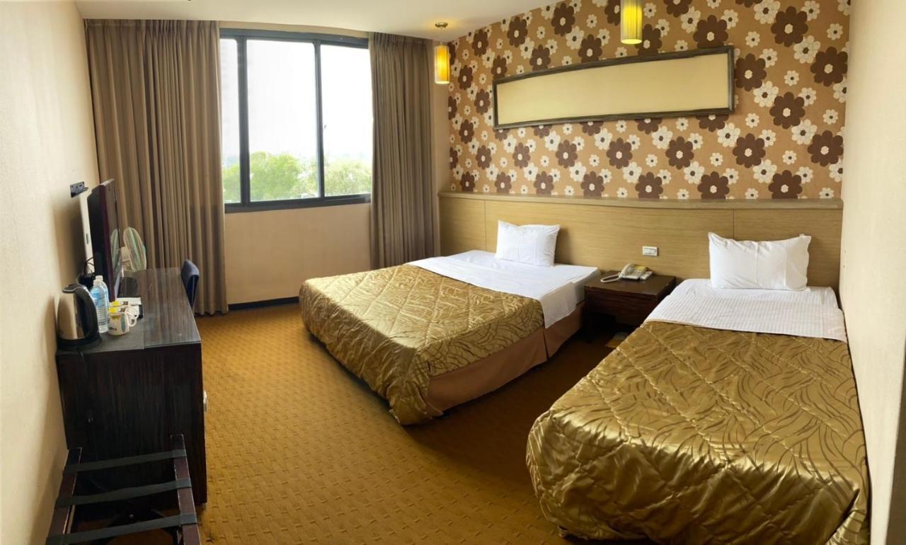 Home Full Hotel Jincheng Exterior photo
