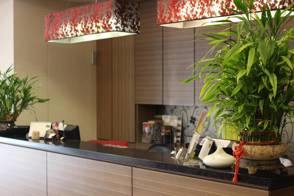 Home Full Hotel Jincheng Exterior photo